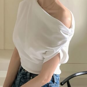 0084770d-14ee-4fa6-8072-6d0af195324c.jpg Off-shoulder Design T-shirt white