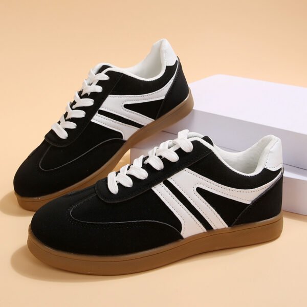 2e88c5f8c760406fa737431d406c551b-goods.jpeg Round-Toe Lace-Up Sneakers Comfortable Casual Sports Shoes
