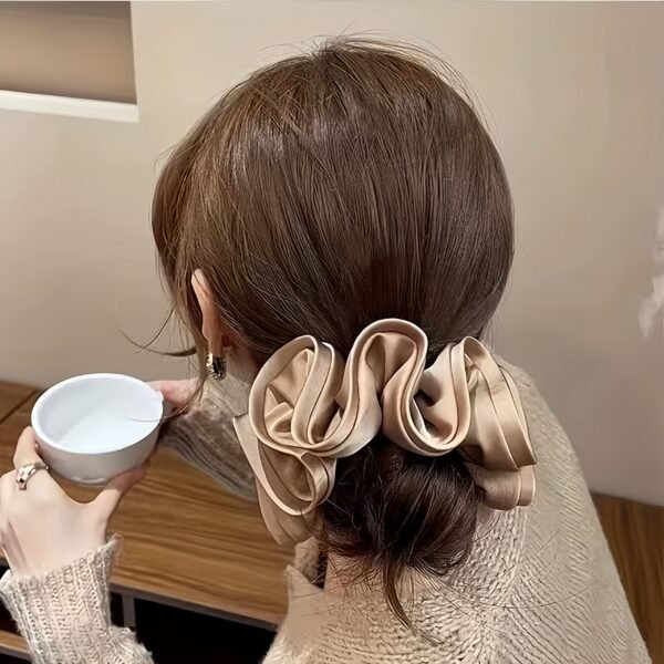 3852c020-f84e-4b2b-a9df-db08a16892fe.jpg Retro Satin Scrunchies Soft Frilly Ponytail Hair Ties (Multi-Color)