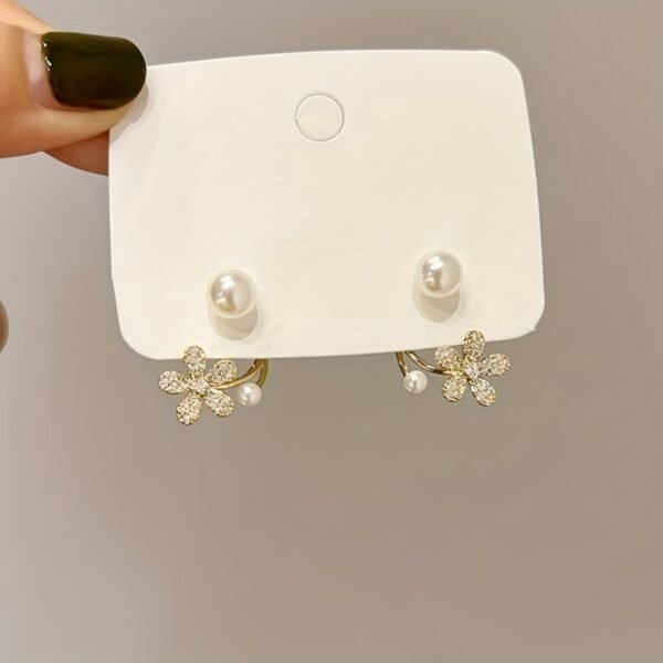 e3e14b363eb059323eef6de693a9f3b9.jpg Elegant Pearl Flower Stud Earrings Classic Women’s Jewelry