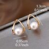 f4e601ab-c64b-456a-bdbb-338d83f92154.jpg French Teardrop Pearl Stud Earrings Elegant Geometric Daily Jewelry