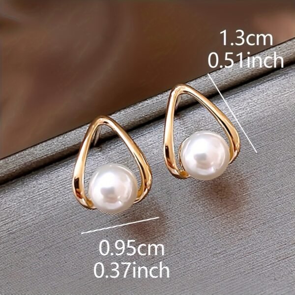 f4e601ab-c64b-456a-bdbb-338d83f92154.jpg French Teardrop Pearl Stud Earrings Elegant Geometric Daily Jewelry